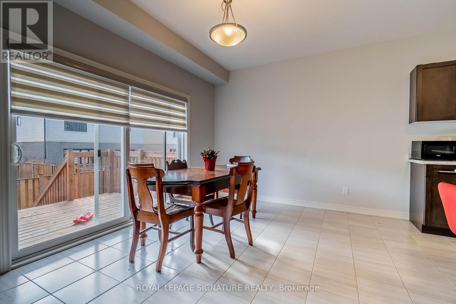 Upper Level - 11 Overholt Drive, Thorold, Ontario  L2V 0G4 - Photo 10 - X13058288