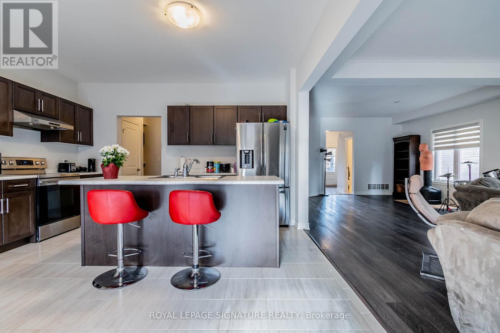 Upper Level - 11 Overholt Drive, Thorold, Ontario  L2V 0G4 - Photo 11 - X13058288