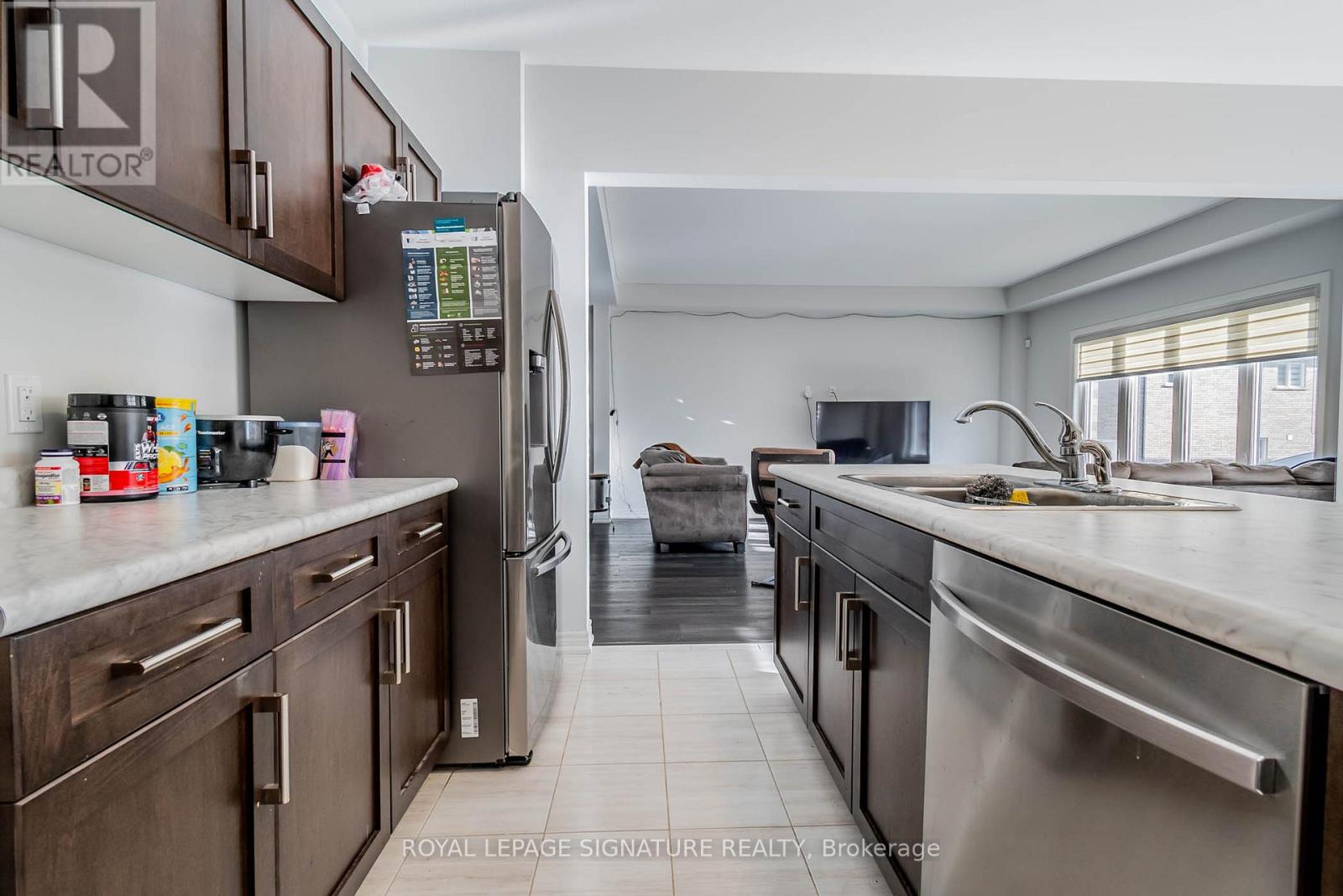 Upper Level - 11 Overholt Drive, Thorold, Ontario  L2V 0G4 - Photo 15 - X13058288