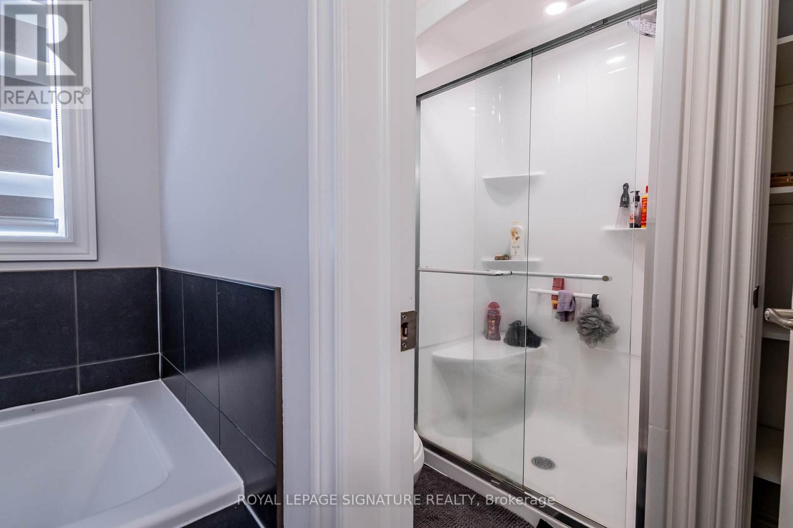 Upper Level - 11 Overholt Drive, Thorold, Ontario  L2V 0G4 - Photo 30 - X13058288