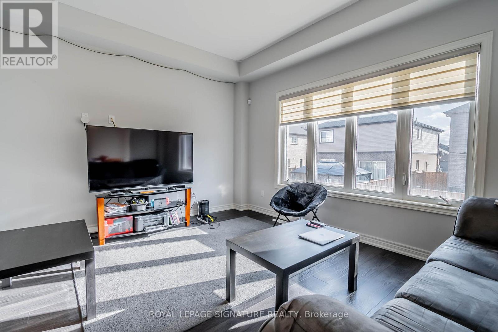 Upper Level - 11 Overholt Drive, Thorold, Ontario  L2V 0G4 - Photo 5 - X13058288