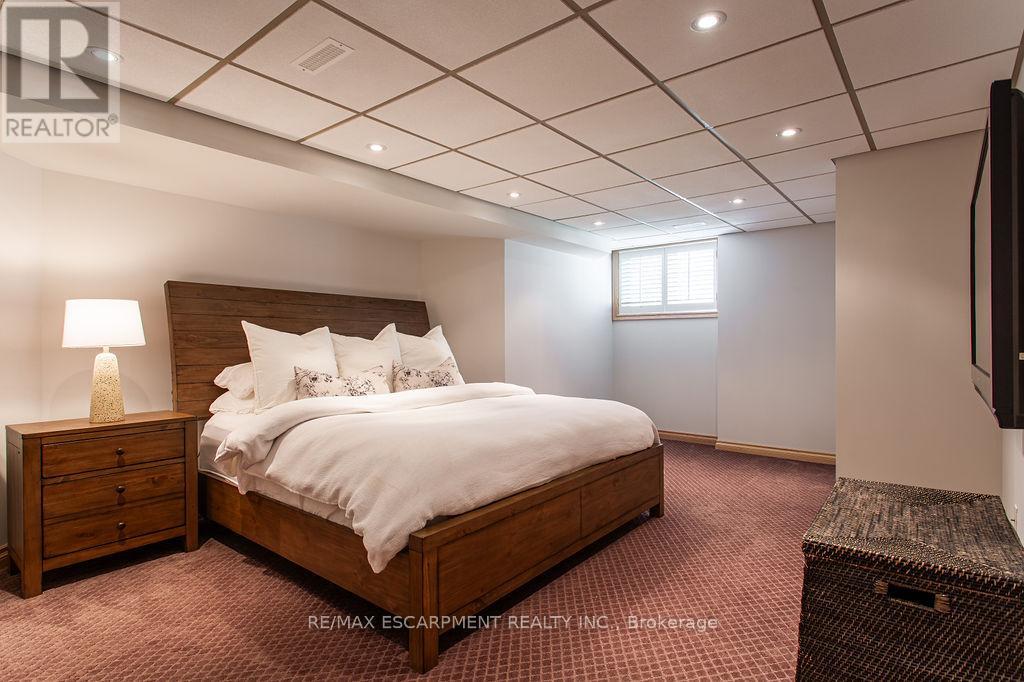 27 Blackberry Place, Hamilton, Ontario  L0R 1H2 - Photo 38 - X13058332