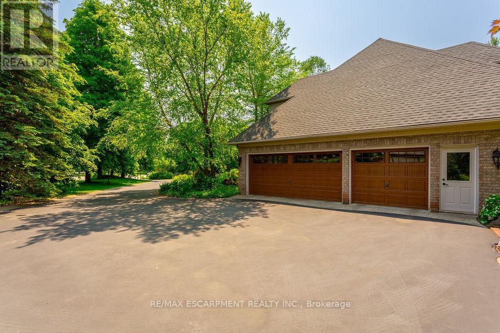 27 Blackberry Place, Hamilton, Ontario  L0R 1H2 - Photo 40 - X13058332