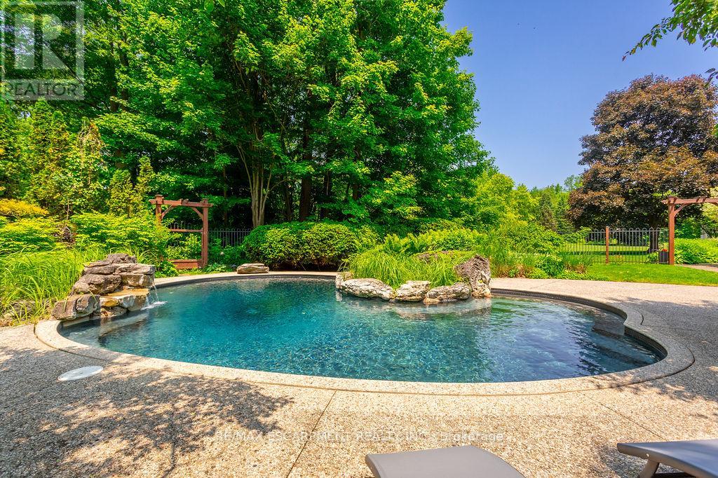 27 Blackberry Place, Hamilton, Ontario  L0R 1H2 - Photo 42 - X13058332