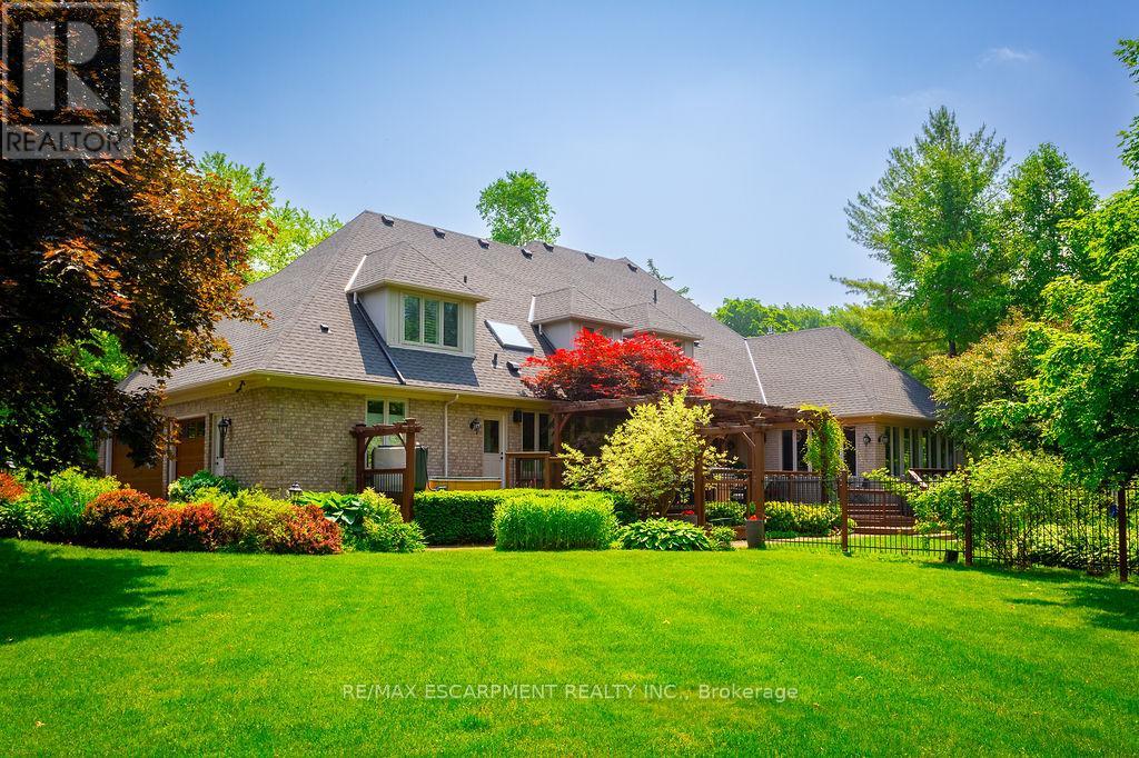 27 Blackberry Place, Hamilton, Ontario  L0R 1H2 - Photo 47 - X13058332