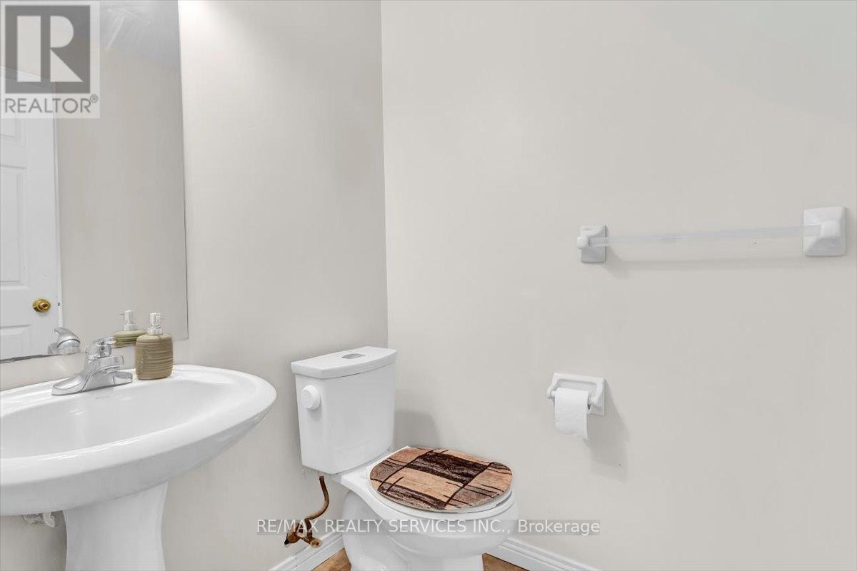 20 Tossell Avenue, Hamilton, Ontario  L0R 1P0 - Photo 16 - X13058354