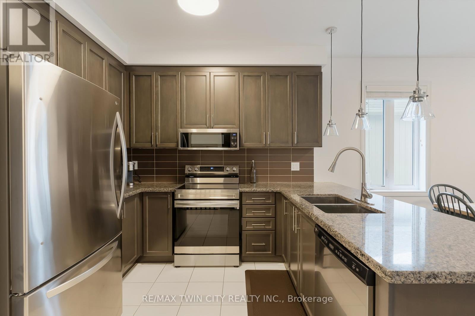 644 Baldwin Crescent, Woodstock, Ontario  N4T 0G5 - Photo 11 - X13058464