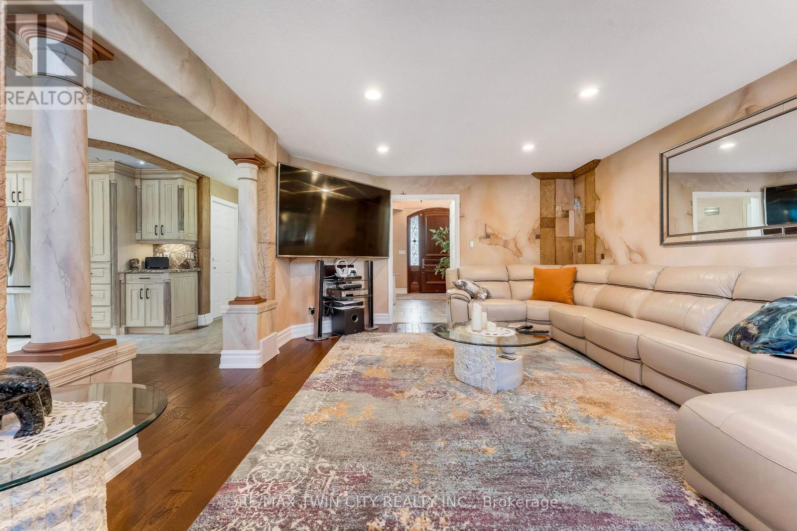 60 Chandos Drive, Kitchener, Ontario  N2A 3C2 - Photo 9 - X13058512