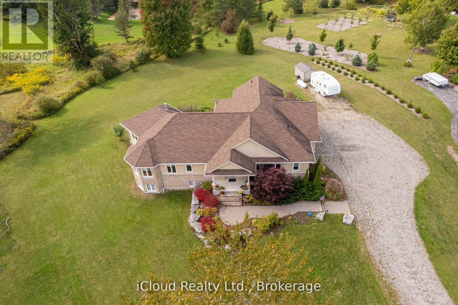 16 Highland Road, Minto, Ontario  N0G 1M0 - Photo 2 - X13058534