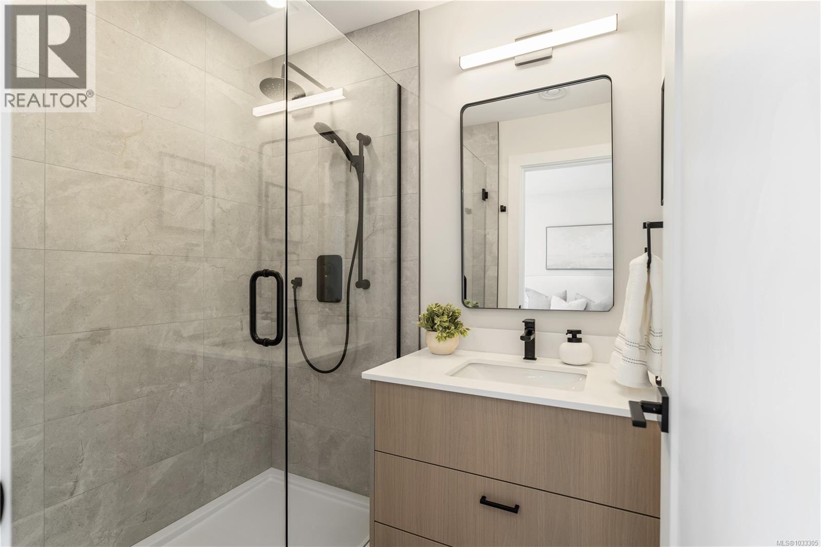 1 921 Dale St, Saanich, British Columbia  V8X 2V9 - Photo 30 - 1033305