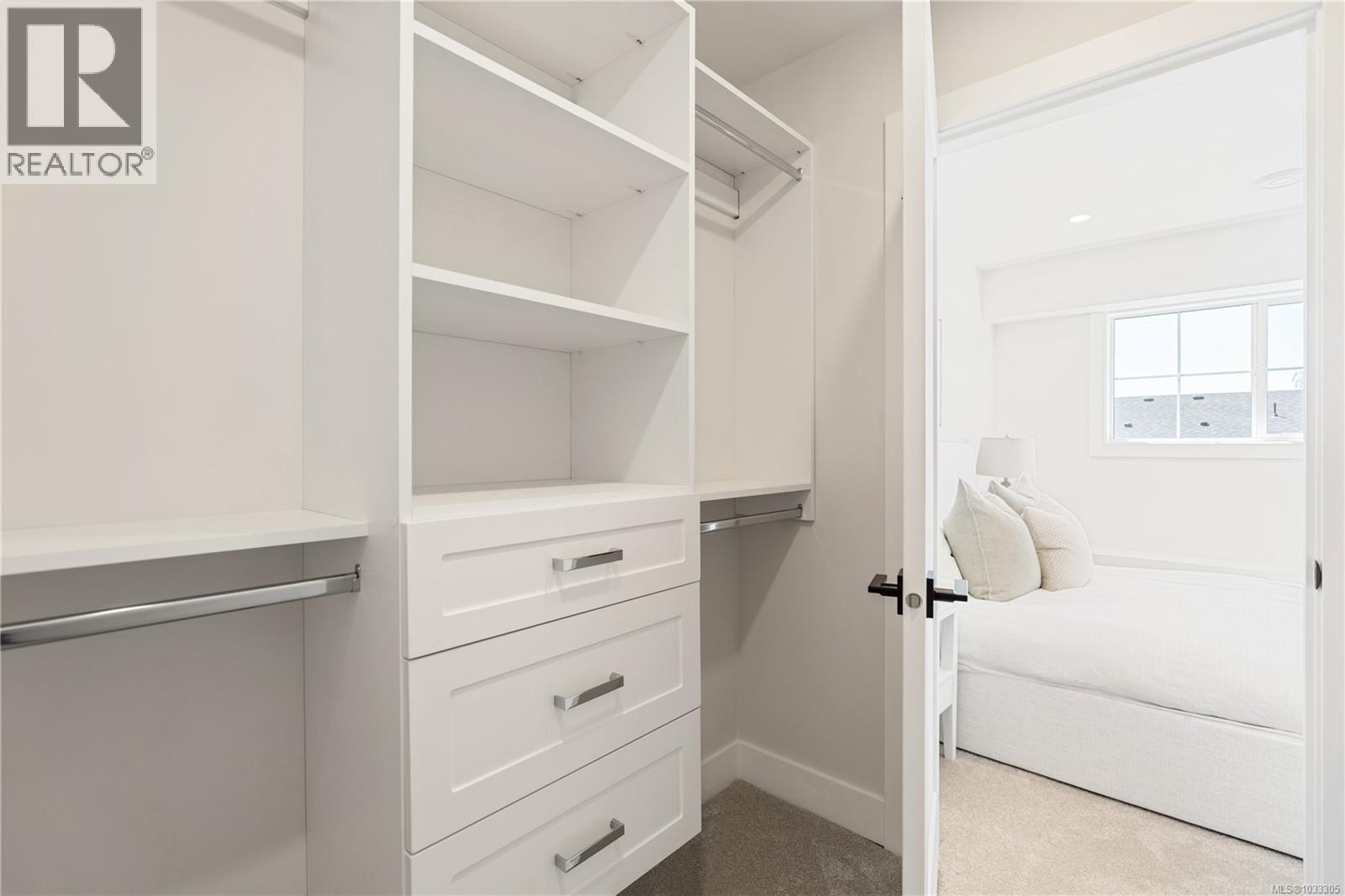 1 921 Dale St, Saanich, British Columbia  V8X 2V9 - Photo 31 - 1033305