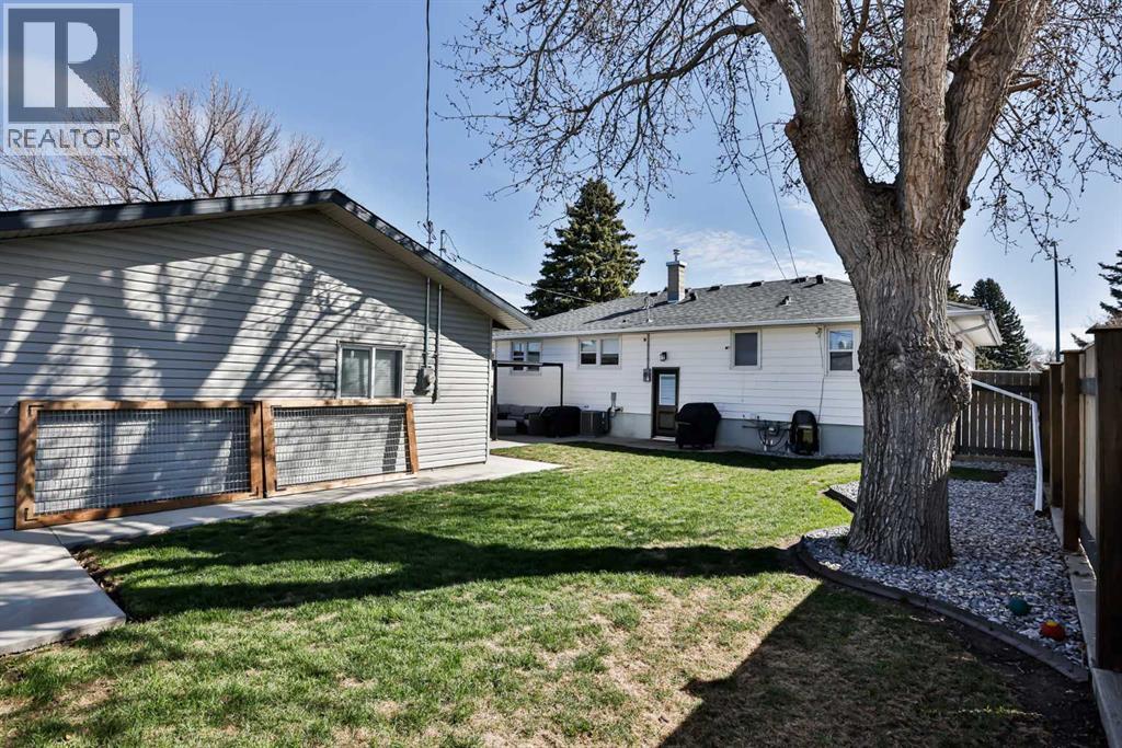 1104 27 Street S, Lethbridge, Alberta  T1K 2S7 - Photo 11 - A2305997