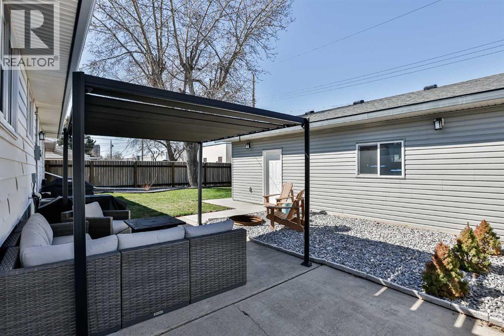 1104 27 Street S, Lethbridge, Alberta  T1K 2S7 - Photo 5 - A2305997