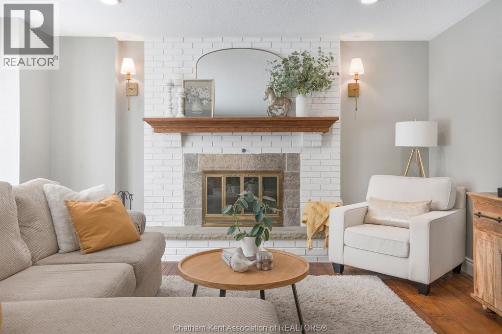 1821 Blackwell Road, Sarnia, Ontario  N7T 7H4 - Photo 6 - 26009473