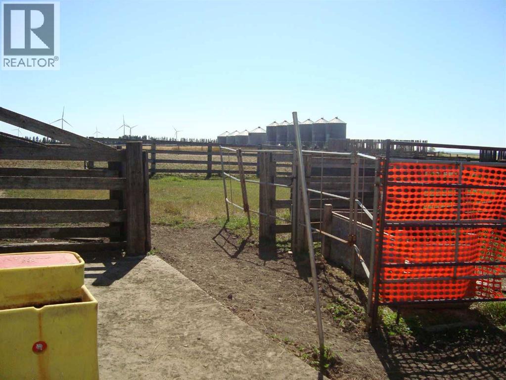 340032 Rge. Rd. 24-5, Rural Kneehill County, Alberta  T0M 2C0 - Photo 19 - A2255314