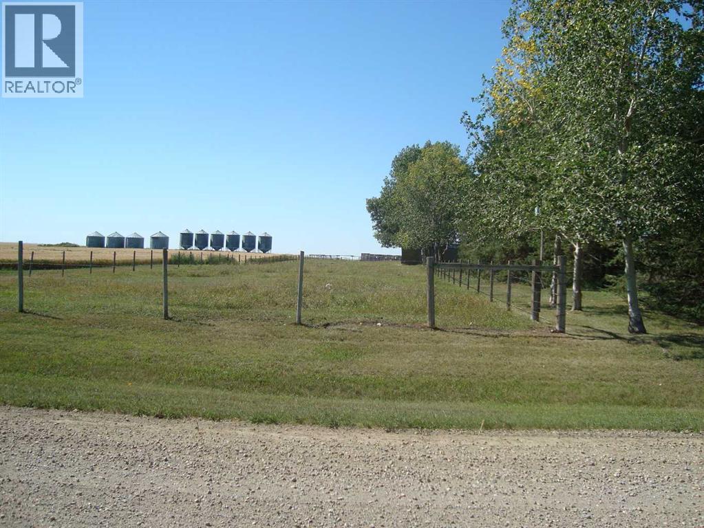 340032 Rge. Rd. 24-5, Rural Kneehill County, Alberta  T0M 2C0 - Photo 3 - A2255314