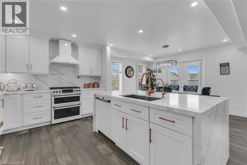 956 Banffshire Court, Kitchener, Ontario  N2R 1W8 - Photo 12 - 40825389