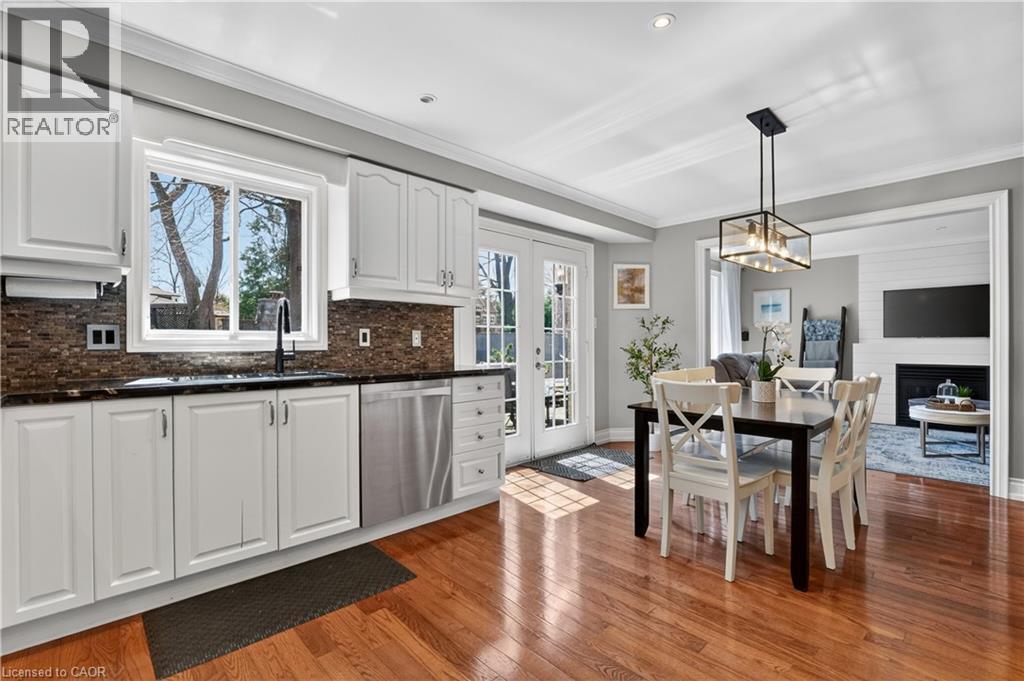 734 Brigadoon Drive, Hamilton, Ontario  L9C 7S2 - Photo 11 - 40825032