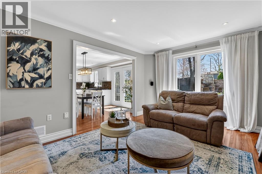 734 Brigadoon Drive, Hamilton, Ontario  L9C 7S2 - Photo 16 - 40825032