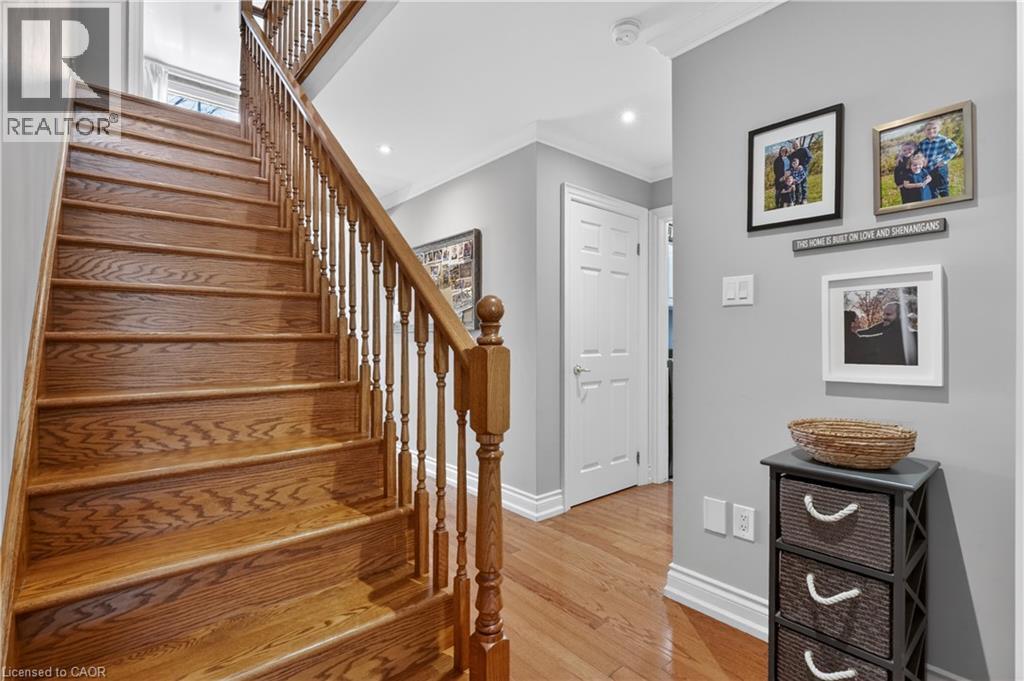 734 Brigadoon Drive, Hamilton, Ontario  L9C 7S2 - Photo 20 - 40825032