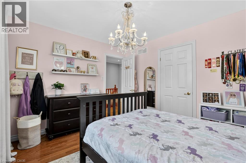 734 Brigadoon Drive, Hamilton, Ontario  L9C 7S2 - Photo 30 - 40825032