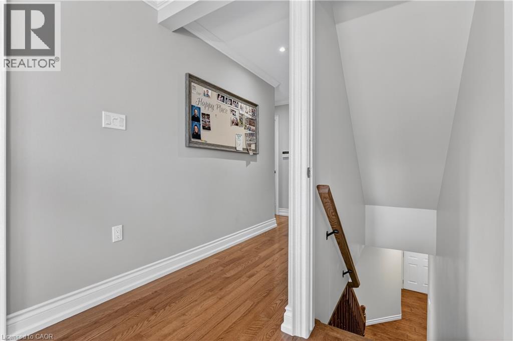 734 Brigadoon Drive, Hamilton, Ontario  L9C 7S2 - Photo 34 - 40825032