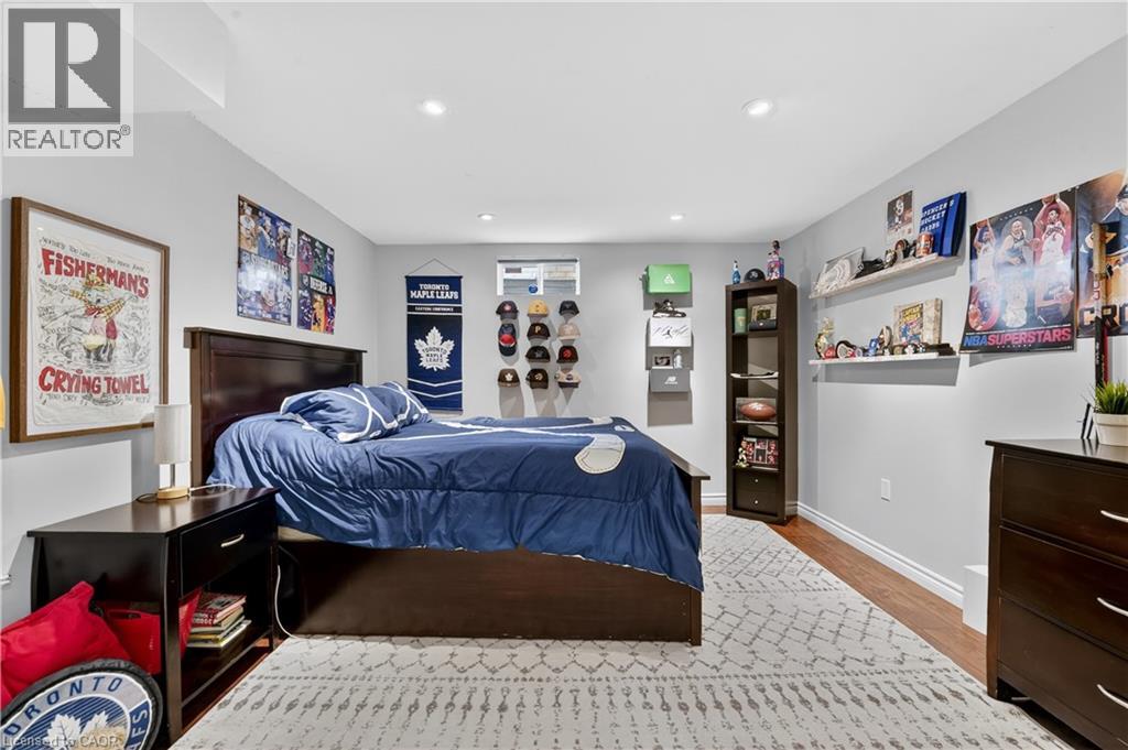 734 Brigadoon Drive, Hamilton, Ontario  L9C 7S2 - Photo 38 - 40825032