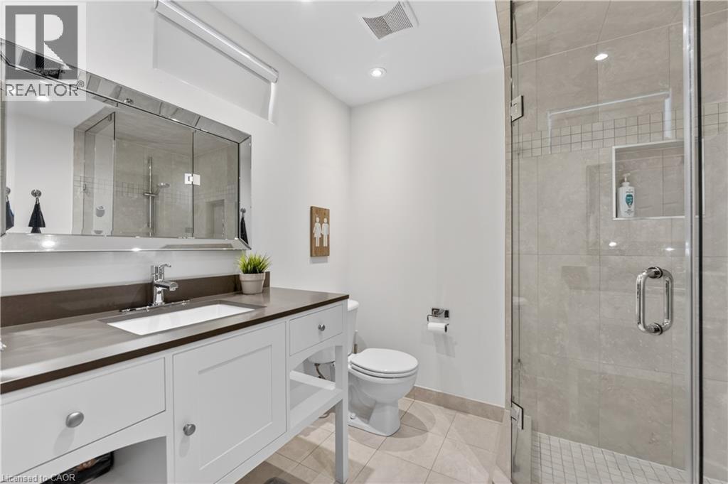 734 Brigadoon Drive, Hamilton, Ontario  L9C 7S2 - Photo 40 - 40825032