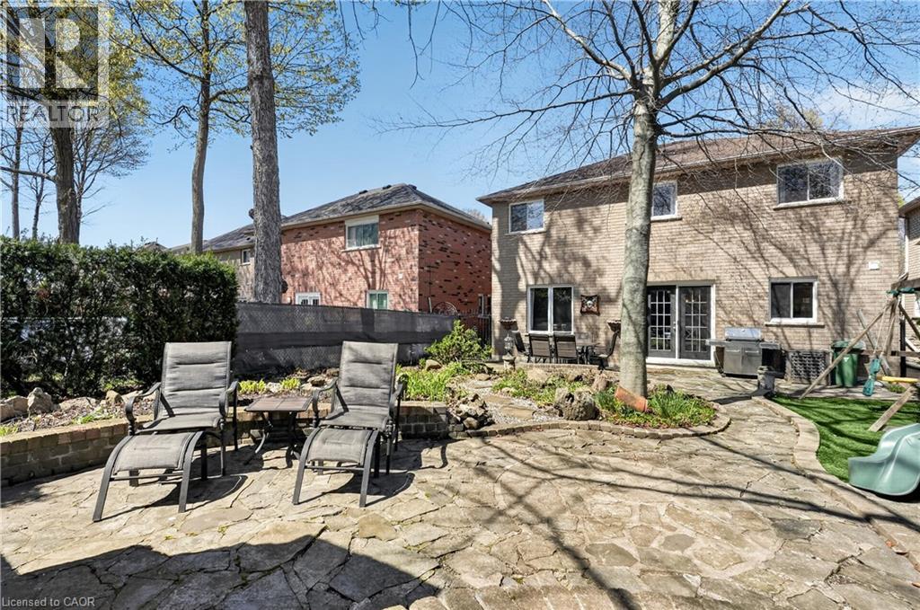 734 Brigadoon Drive, Hamilton, Ontario  L9C 7S2 - Photo 42 - 40825032