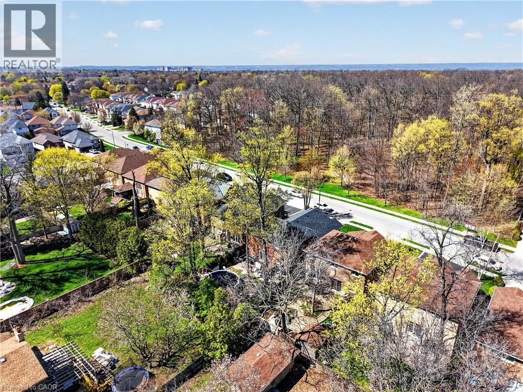 734 Brigadoon Drive, Hamilton, Ontario  L9C 7S2 - Photo 46 - 40825032