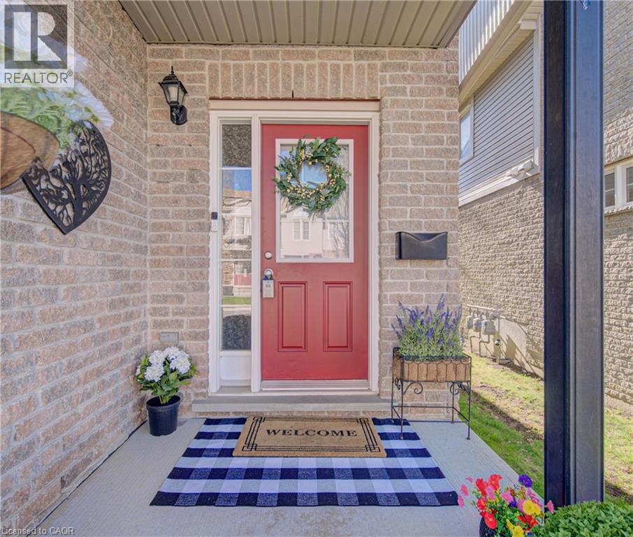 105 Pinnacle Drive Unit# 10, Kitchener, Ontario  N2P 1B8 - Photo 2 - 40824784