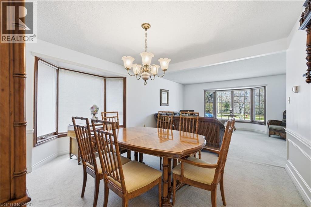 2018 Barlow Crescent, Burlington, Ontario  L7P 4N8 - Photo 10 - 40824120