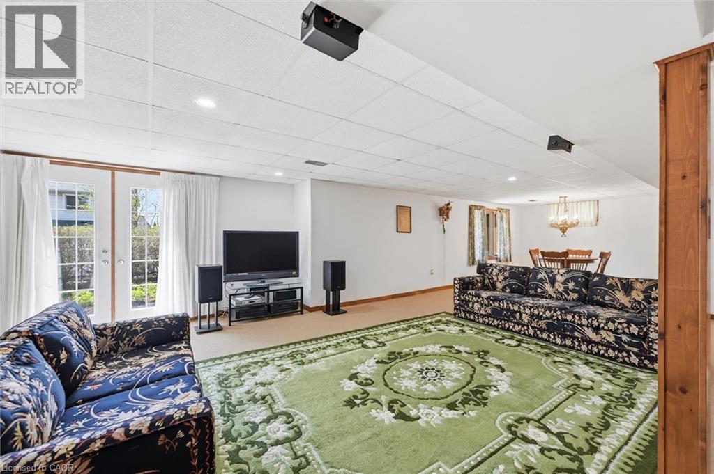 2018 Barlow Crescent, Burlington, Ontario  L7P 4N8 - Photo 34 - 40824120