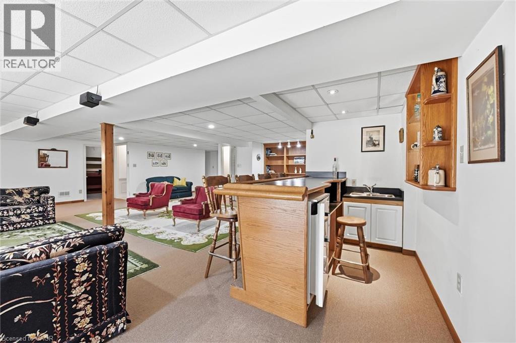 2018 Barlow Crescent, Burlington, Ontario  L7P 4N8 - Photo 36 - 40824120