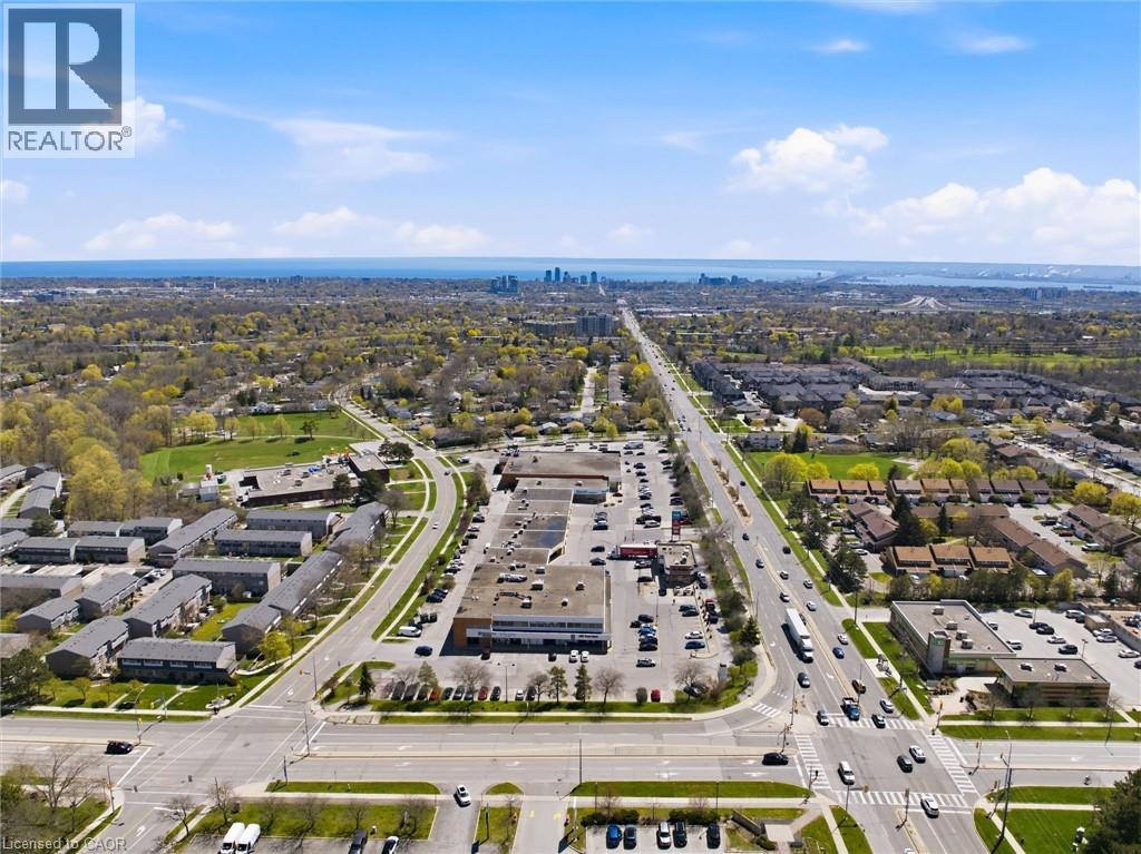 2018 Barlow Crescent, Burlington, Ontario  L7P 4N8 - Photo 46 - 40824120