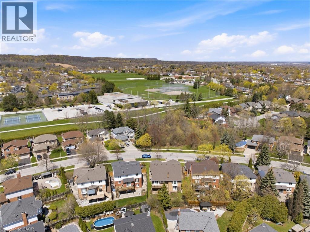 2018 Barlow Crescent, Burlington, Ontario  L7P 4N8 - Photo 47 - 40824120