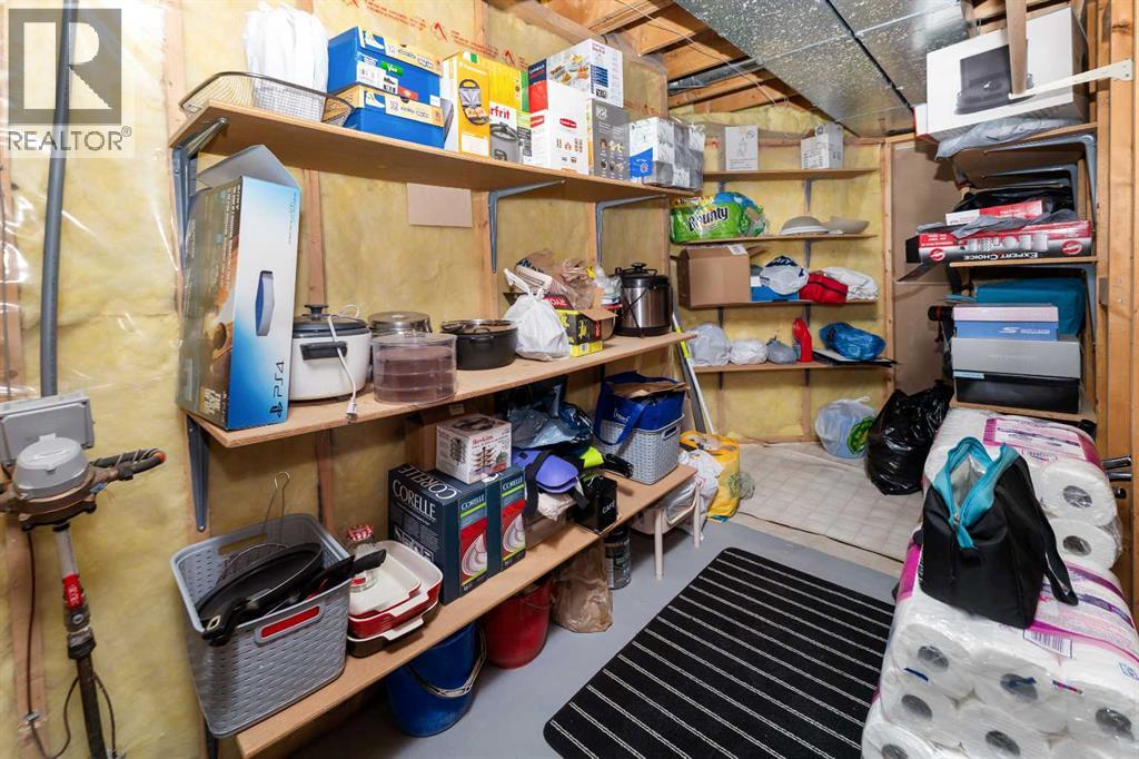 63 Hawkmount Green NW, Calgary, Alberta  T3G 3T9 - Photo 35 - A2288583