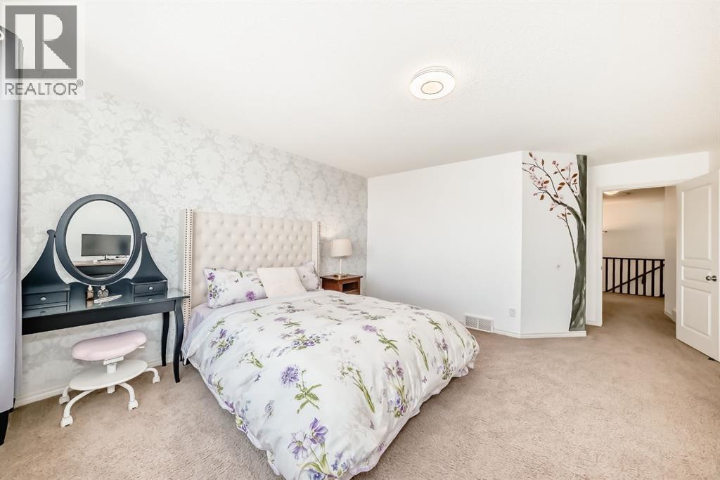 44 Aspen Hills Close SW, Calgary, Alberta  T3H 0C6 - Photo 15 - A2296039