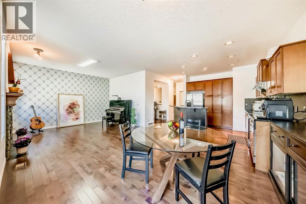 44 Aspen Hills Close SW, Calgary, Alberta  T3H 0C6 - Photo 8 - A2296039