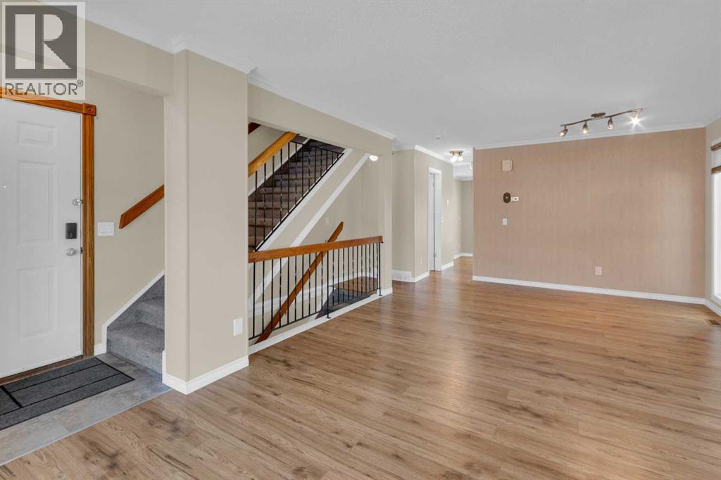 2537 9 Avenue Se, Calgary, Alberta  T2A 0B4 - Photo 3 - A2304756