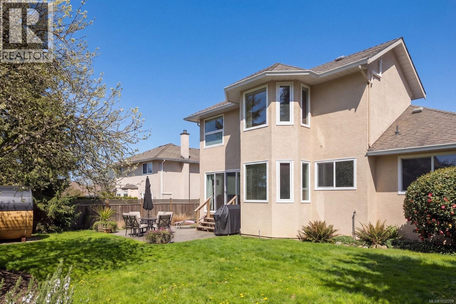 2446 Twin View Dr, Central Saanich, British Columbia  V8Z 7E9 - Photo 29 - 1032209