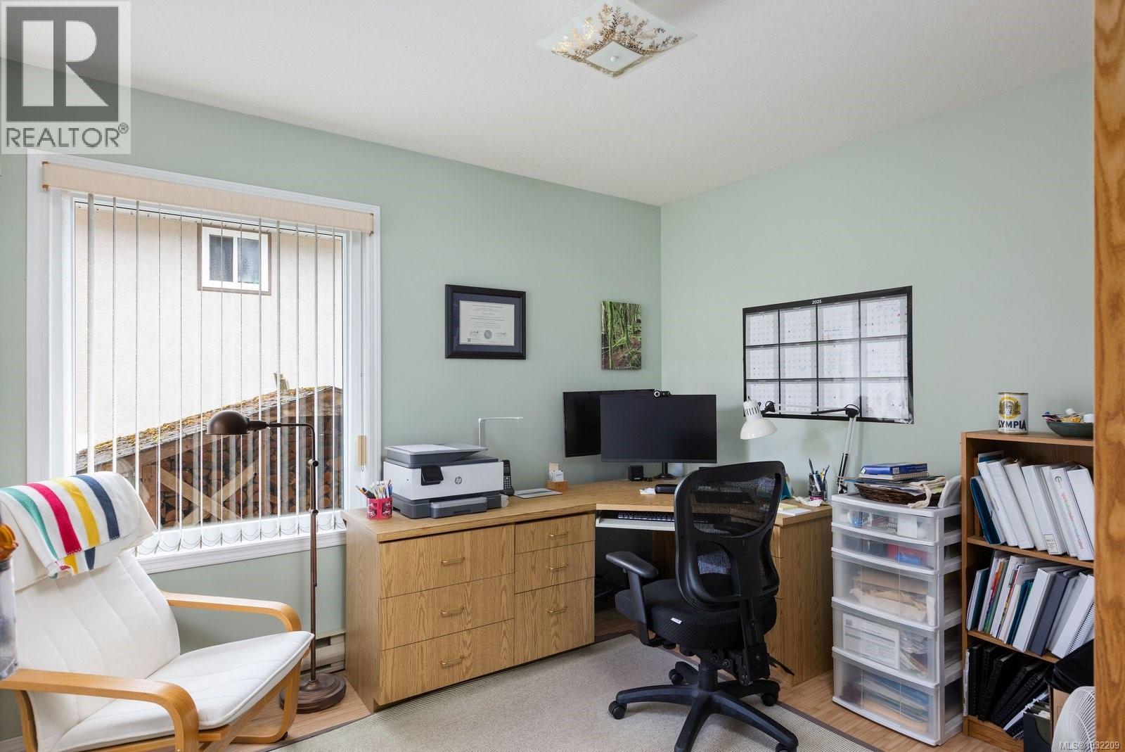 2446 Twin View Dr, Central Saanich, British Columbia  V8Z 7E9 - Photo 13 - 1032209