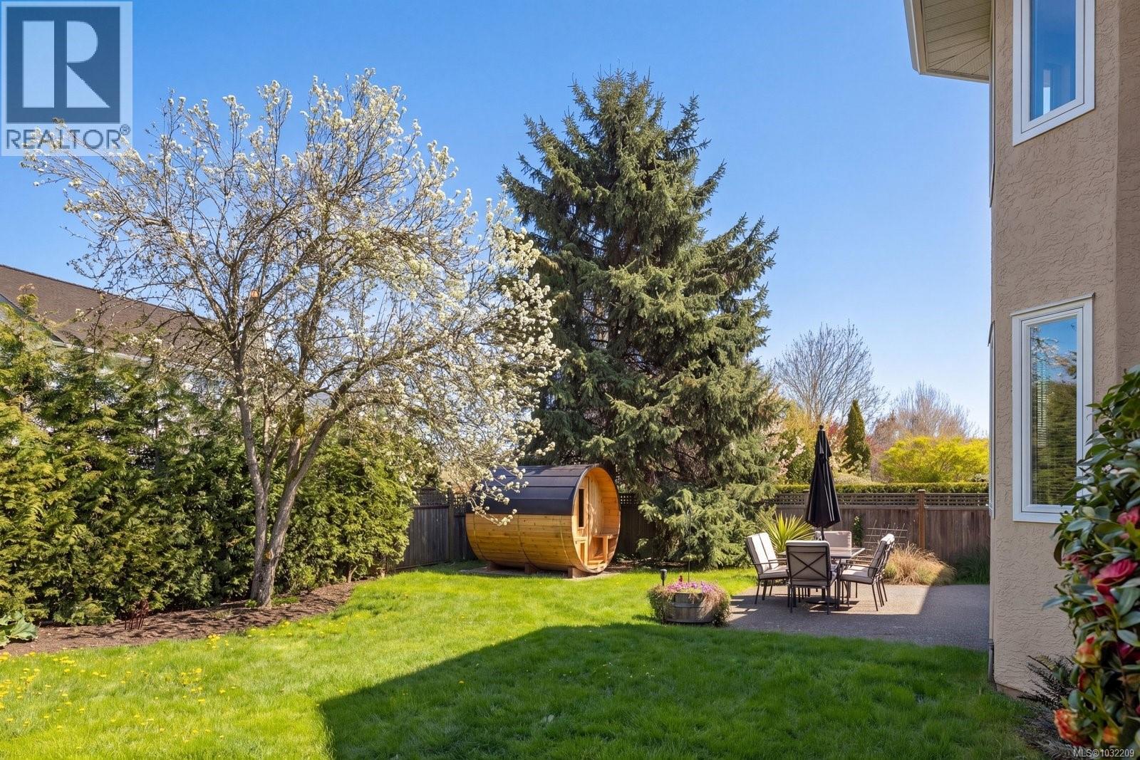 2446 Twin View Dr, Central Saanich, British Columbia  V8Z 7E9 - Photo 27 - 1032209