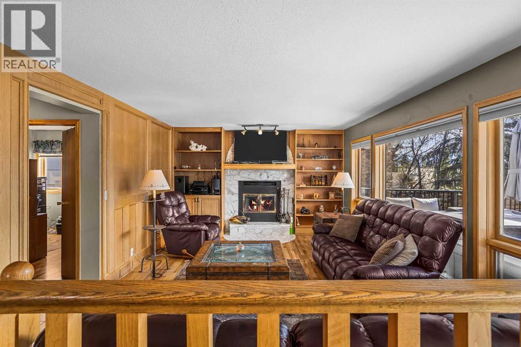 260 Grizzly Crescent, Canmore, Alberta  T1W 1B5 - Photo 11 - A2306249