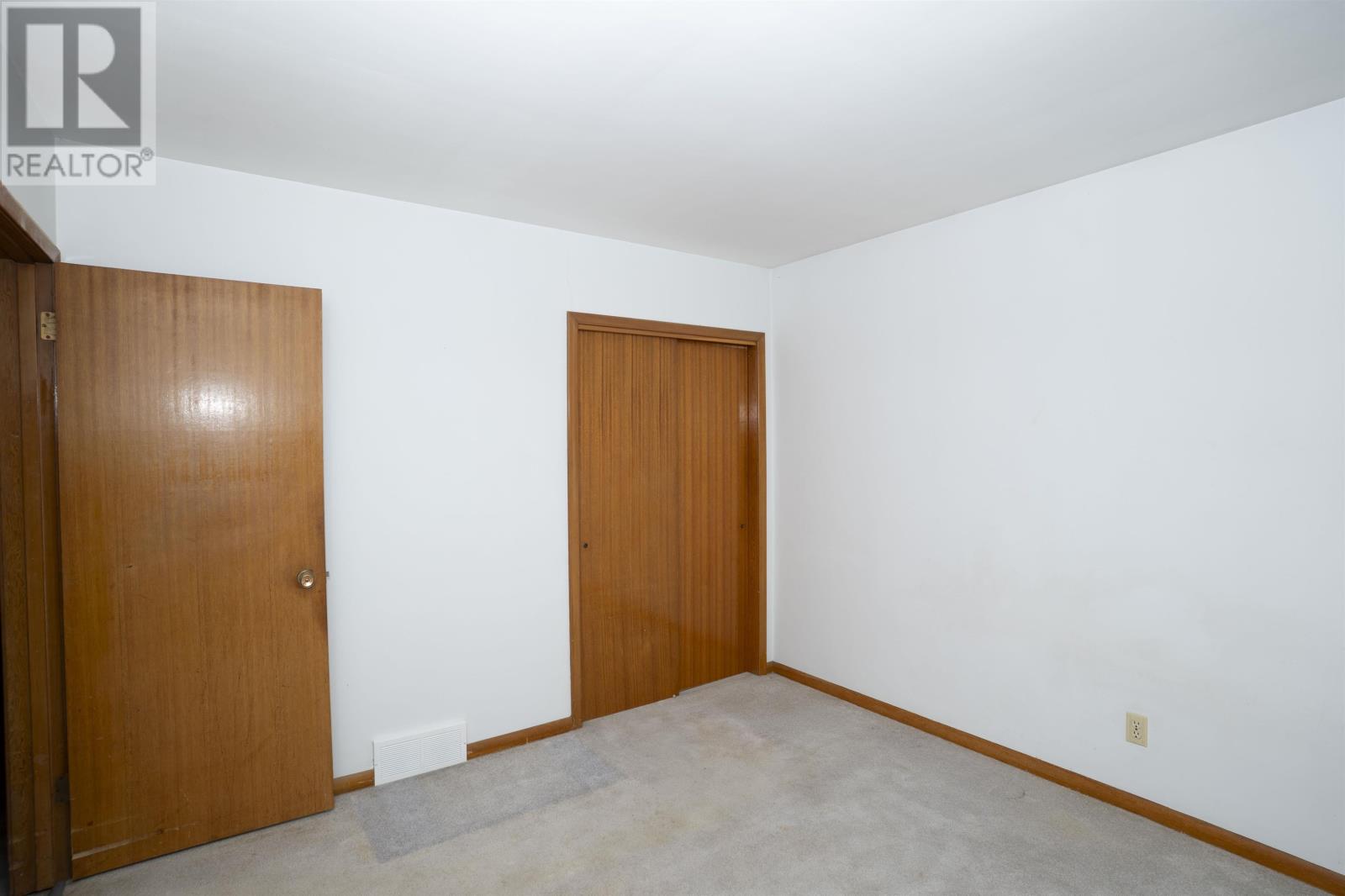 402 Westview Pl, Thunder Bay, Ontario  P7C 4M3 - Photo 17 - TB2600844