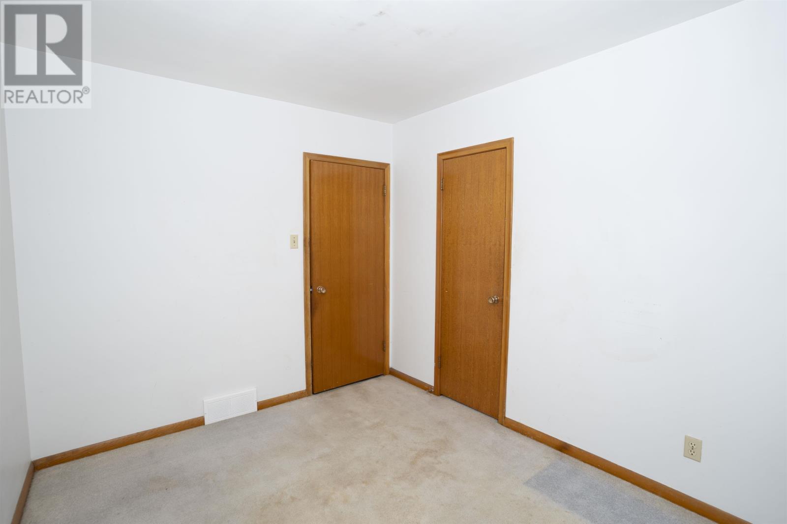 402 Westview Pl, Thunder Bay, Ontario  P7C 4M3 - Photo 12 - TB2600844