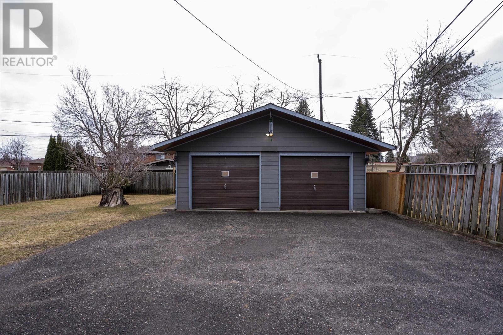 402 Westview Pl, Thunder Bay, Ontario  P7C 4M3 - Photo 31 - TB2600844