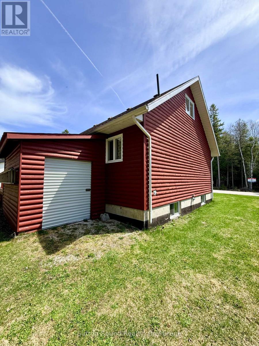 554 Stokes Bay Road, Northern Bruce Peninsula, Ontario  N0H 2M0 - Photo 21 - X12741950
