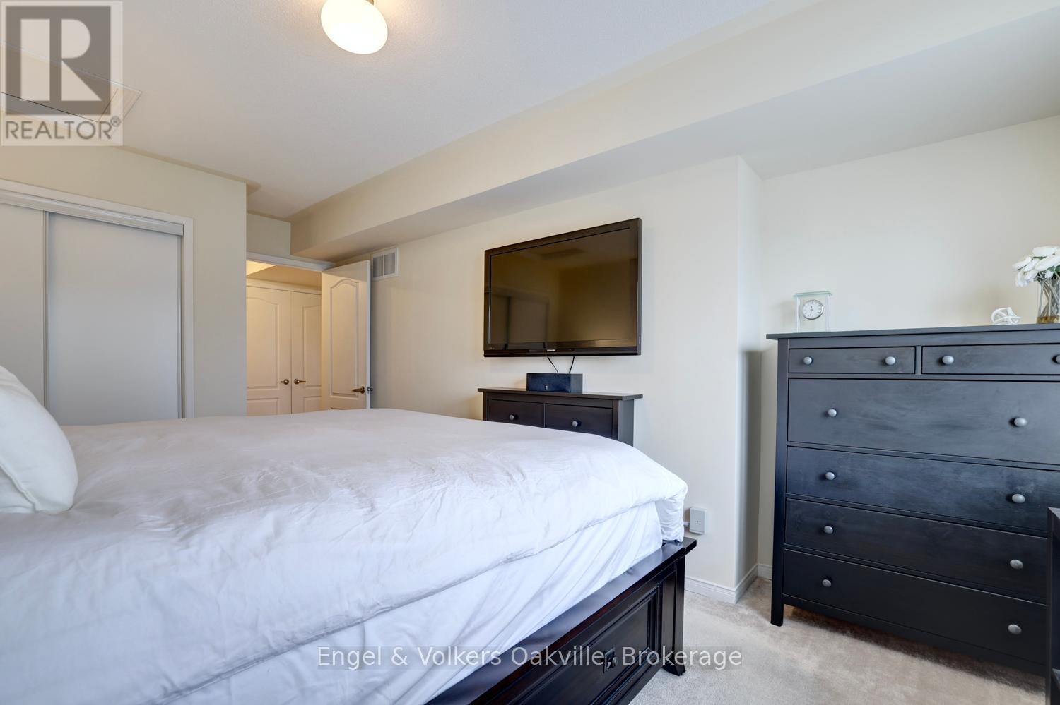 15 - 19 Hays Boulevard, Oakville, Ontario  L6H 0H8 - Photo 24 - W13058758