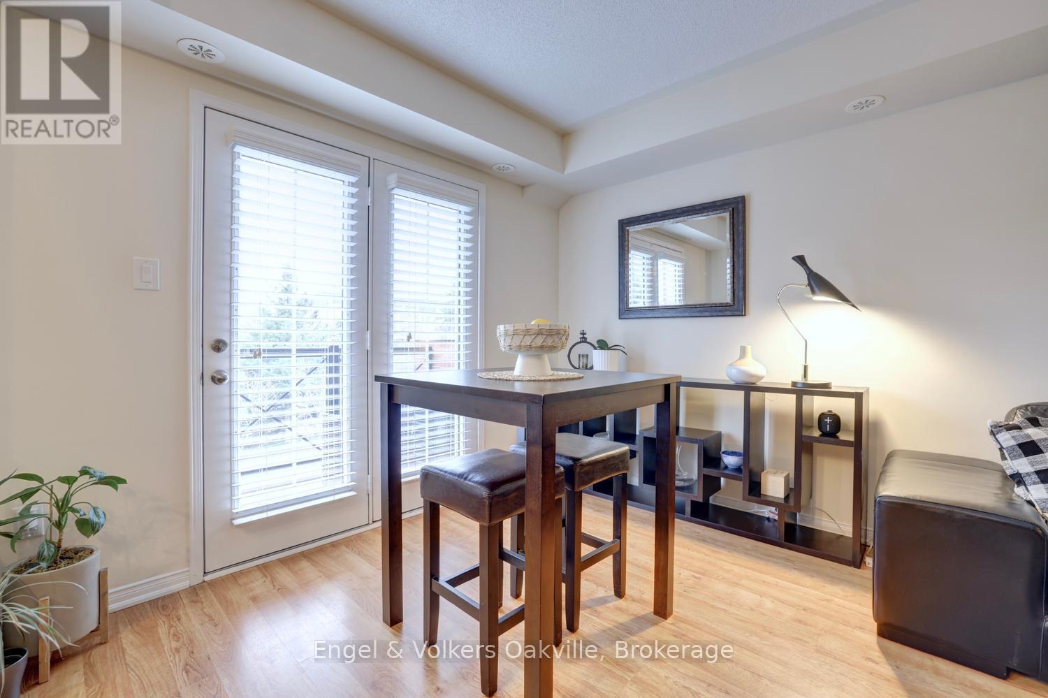 15 - 19 Hays Boulevard, Oakville, Ontario  L6H 0H8 - Photo 9 - W13058758